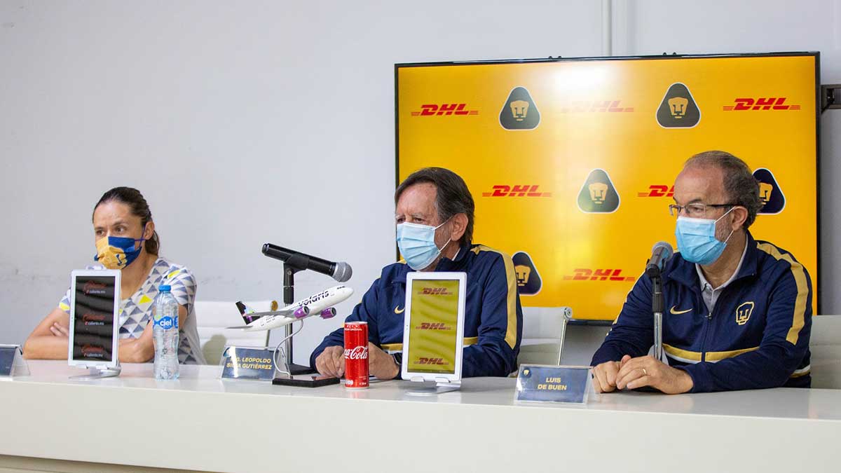 Karina Báez foto club universidad 4