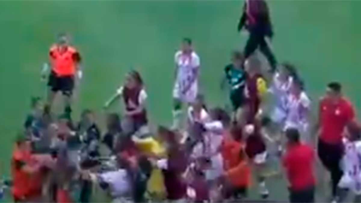 Monumental bronca al final del Necaxa 1-1 Santos en Aguascalientes