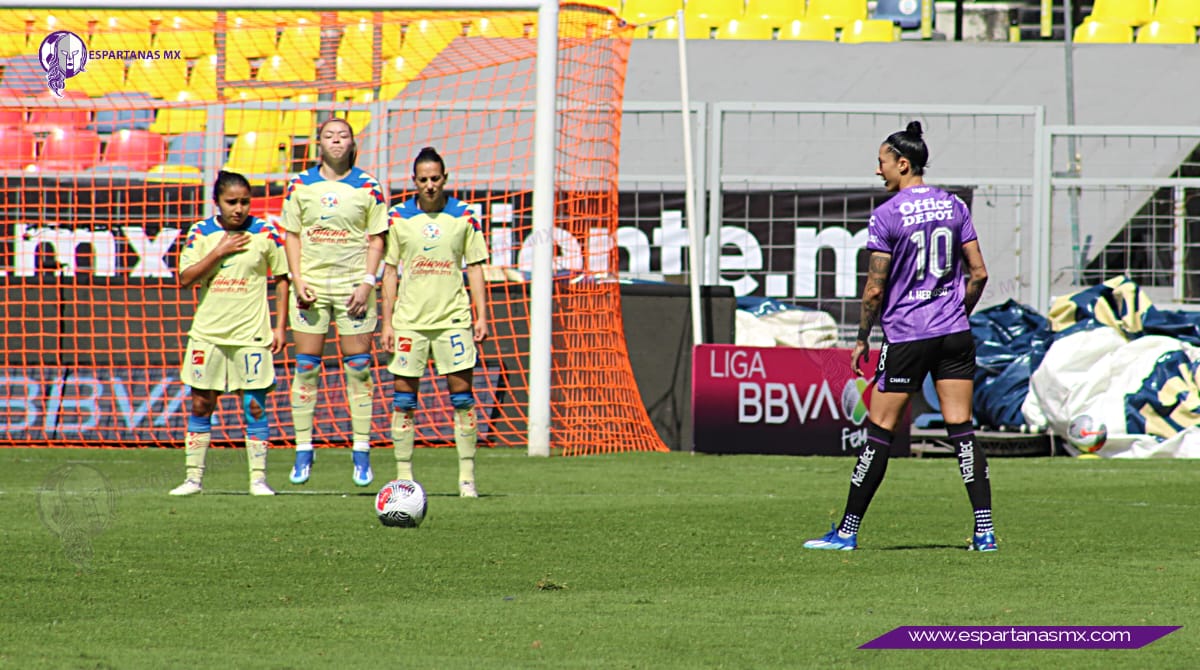 jenni hermoso delantera pachuca femenil 9