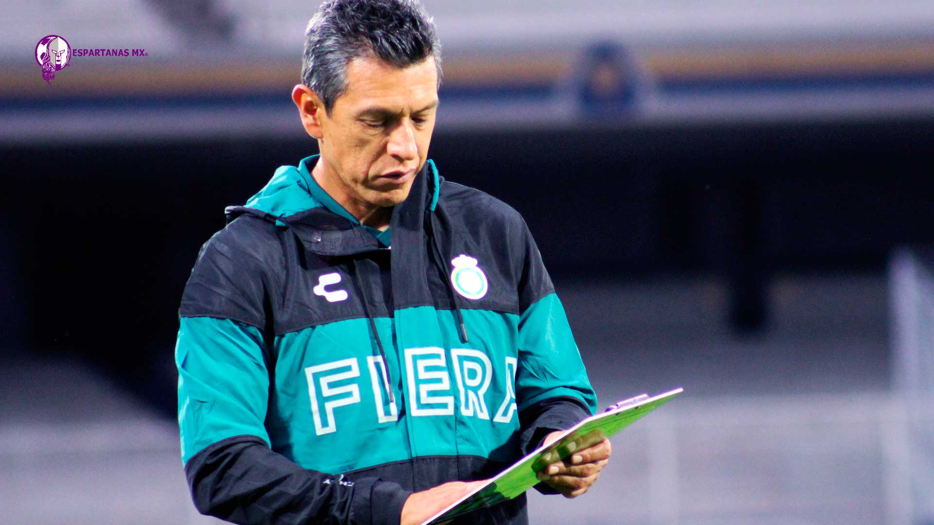 alejandro corona dt leon femenil 2