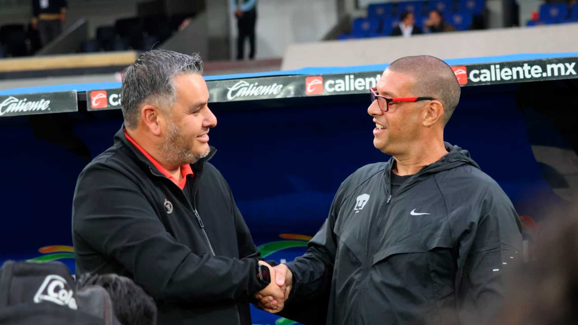 César Cotero, auxiliar técnico de Pumas femenil, sobre la expulsión de Frigério: “No entiendo qué pasó”