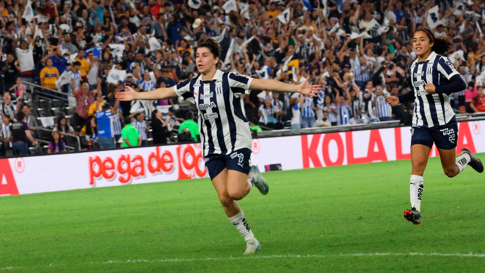 Rayadas y FC Juárez reparten puntos en el Gigante de Acero con dos golazos