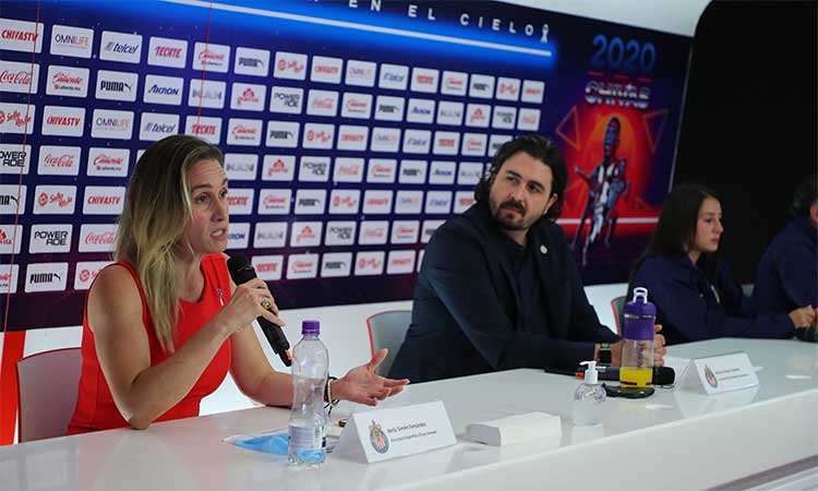 Chivas femenil: Formar jugadoras y exportarlas, aseguró Nelly Simón