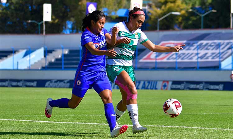 Cruz Azul y Santos empatan 0-0