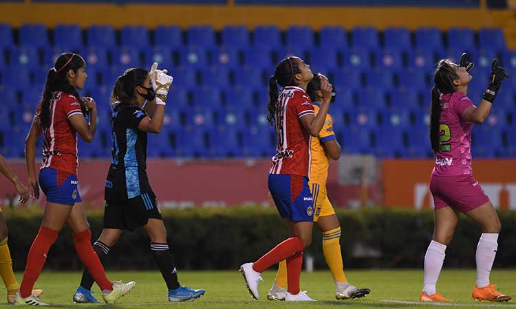 Juan Pablo Alfaro: Llegó pronto la revancha contra América femenil 