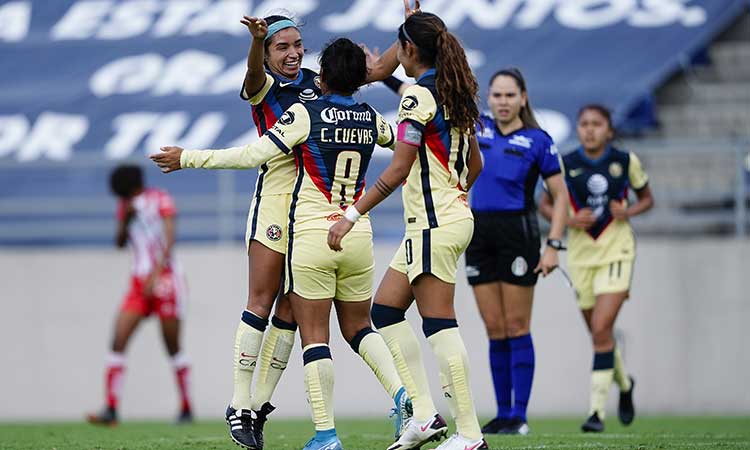 Casandra Cuevas y su hat-trick: Dedicado a la gente que nunca me ha dejado caer