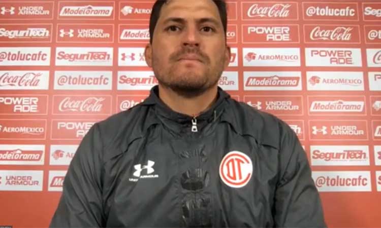 Agustín Contreras: Este triunfo sirve como envión anímico para las jugadoras