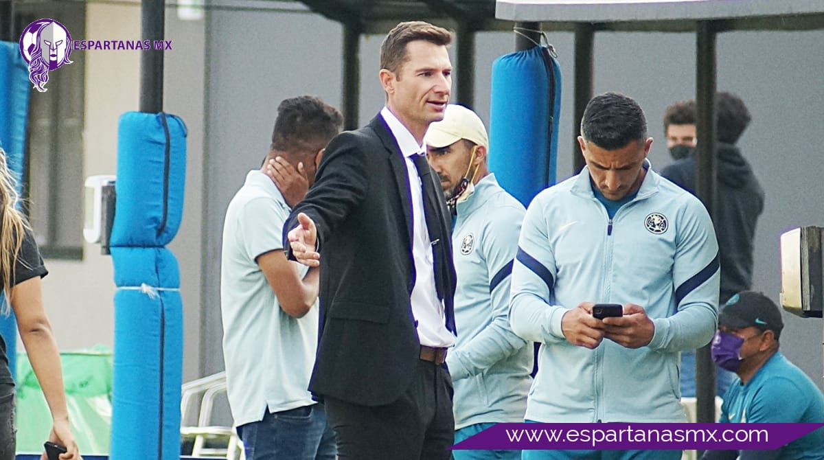 Craig Harrington, DT del América femenil; “A todas las jugadoras importantes les pegan; es algo que debemos mejorar”