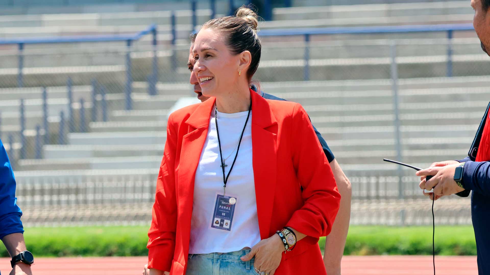 El triunfo también es suyo: Nelly Simón, el pilar de Chivas Femenil