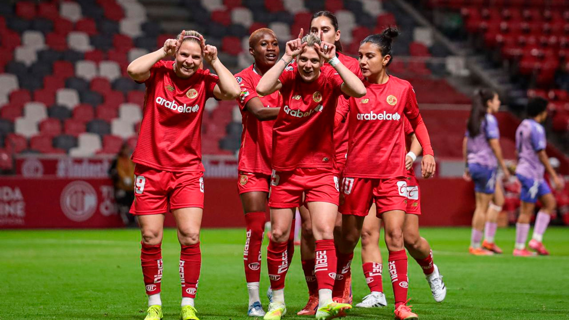 Toluca femenil resuelve en el complemento y vence 2-0 al Atlas en el Nemesio Diez