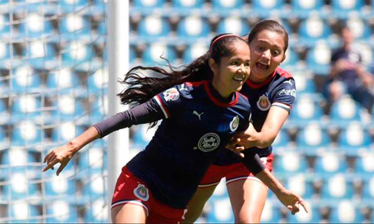 Chivas gana 1-0 en Puebla con gol de Miriam García