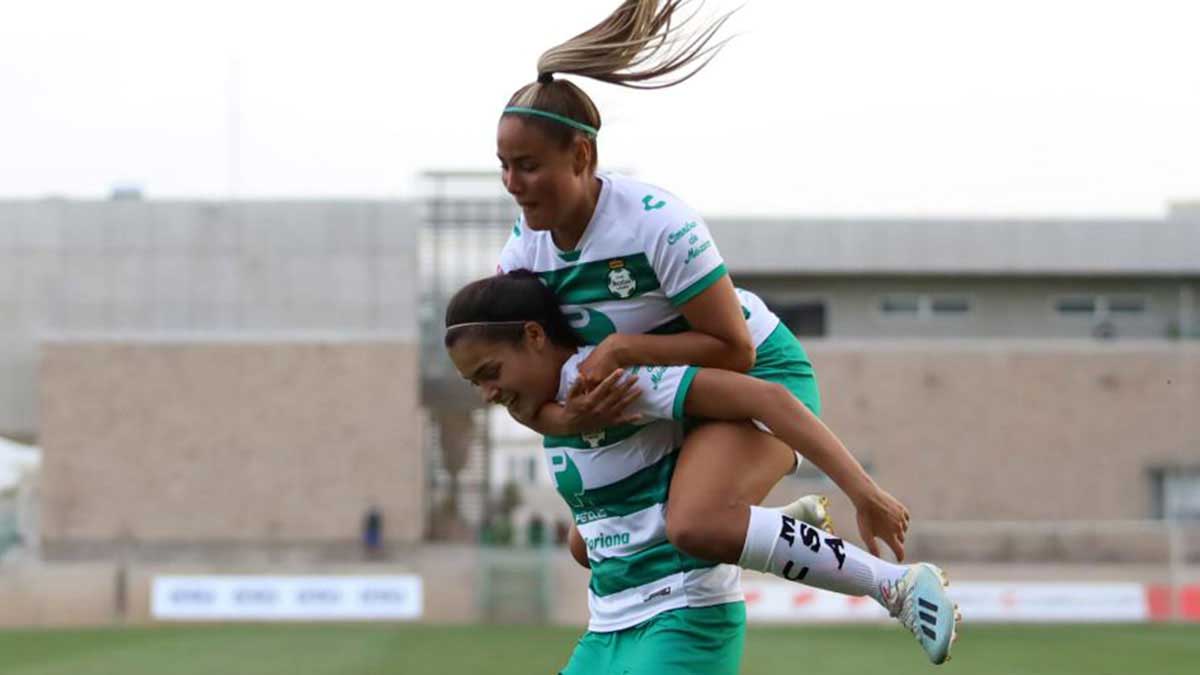 Santos femenil sorprende a Cruz Azul en Torreón 