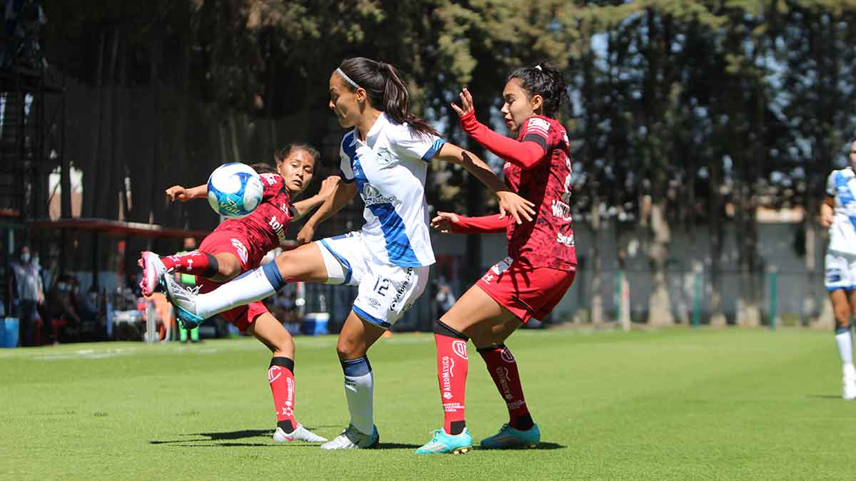 Toluca sigue invicto tras vencer 2-1 al Puebla